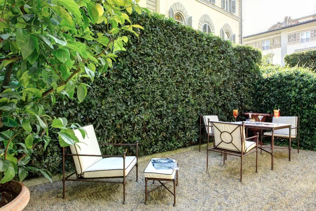 JUNIOR SUITE GARDEN VIEW Room, Regency, Florence