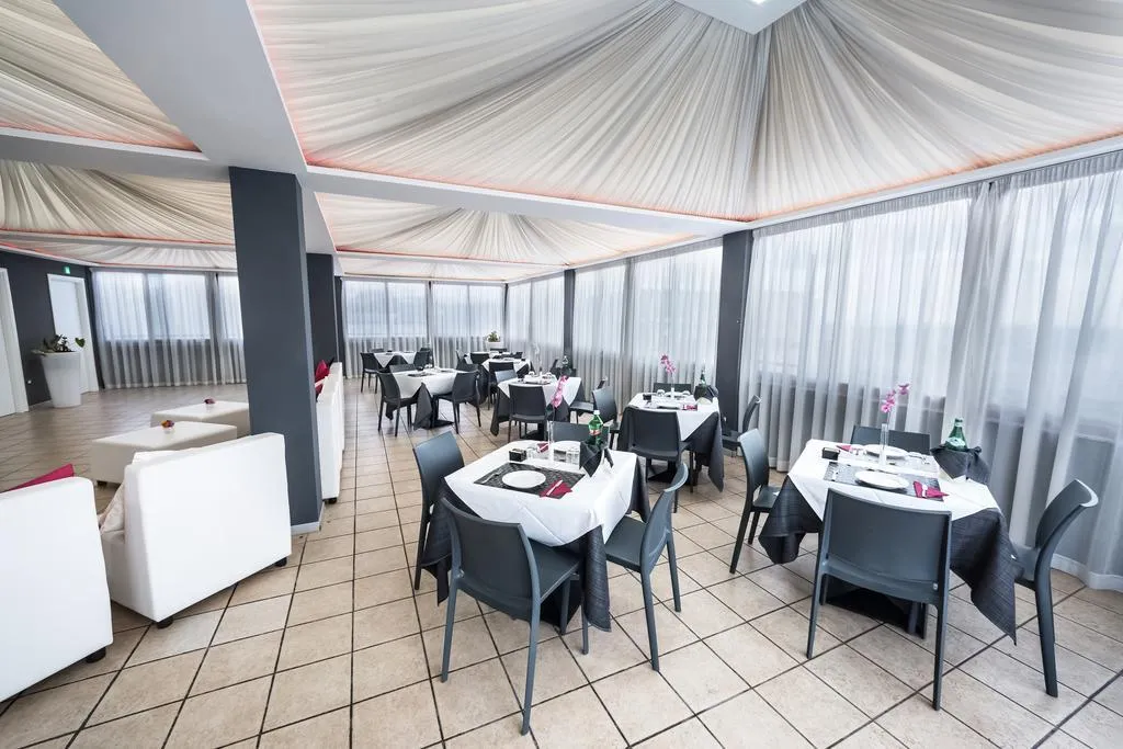 Restaurant, Kleopatra Design Hotel, Naples