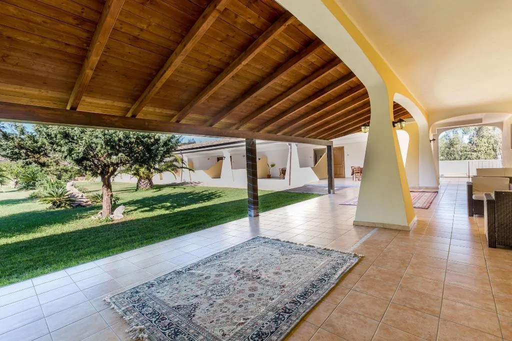 Terrace, Hotel Biderrosa, Olbia