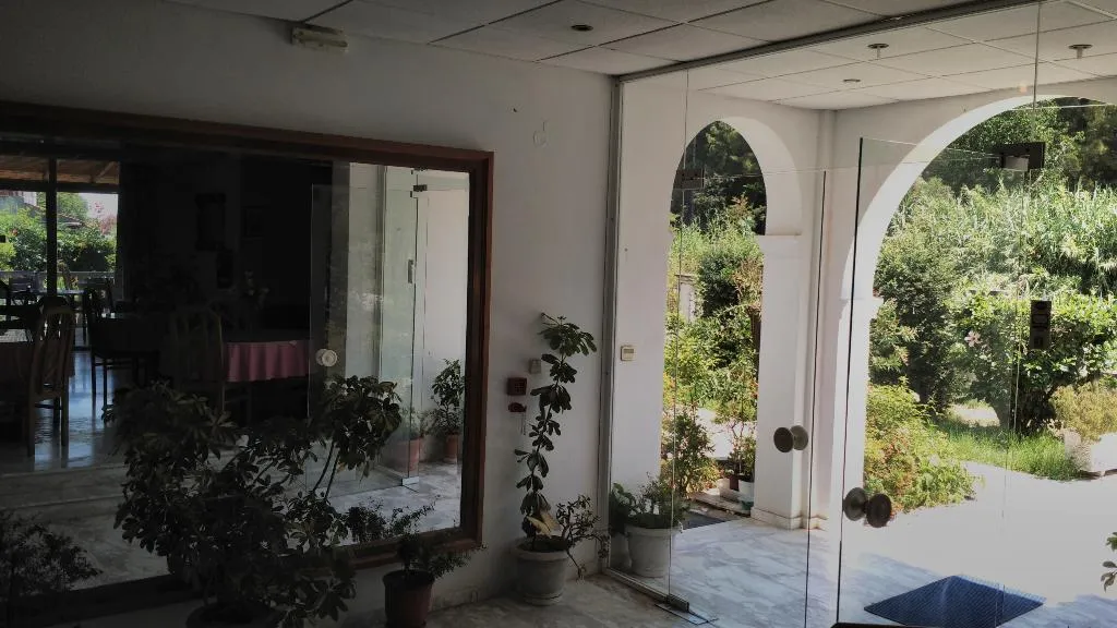 Lobby, Sydney Greece, Zante