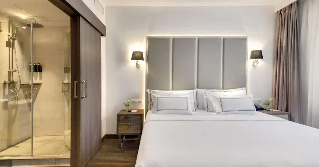 Room, Melia Madrid Serrano, Madrid
