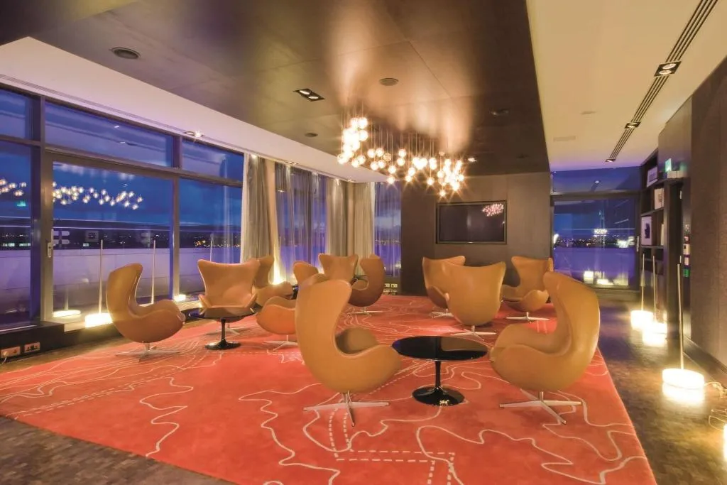 Bar, Radisson Blu Royal Hotel, Dublin, Dublin