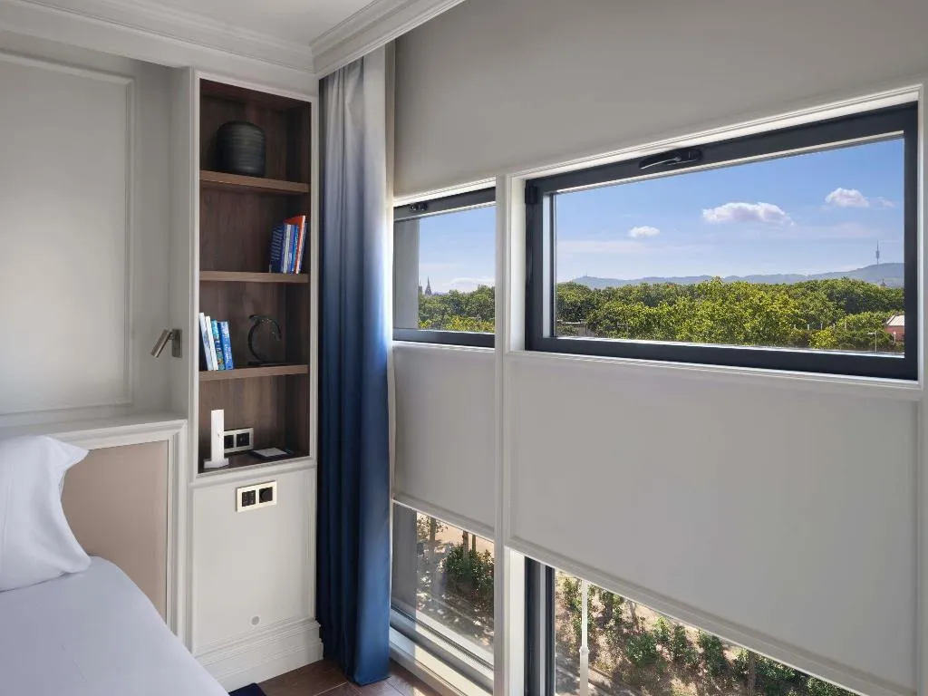 TWIN SUPERIOR Room, Sofitel Barcelona Skipper, Barcelona