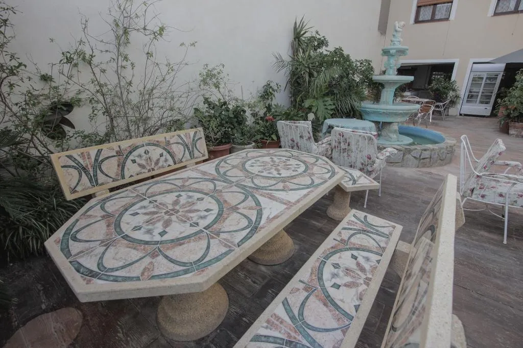 Terrace, El Tossal, Valencia