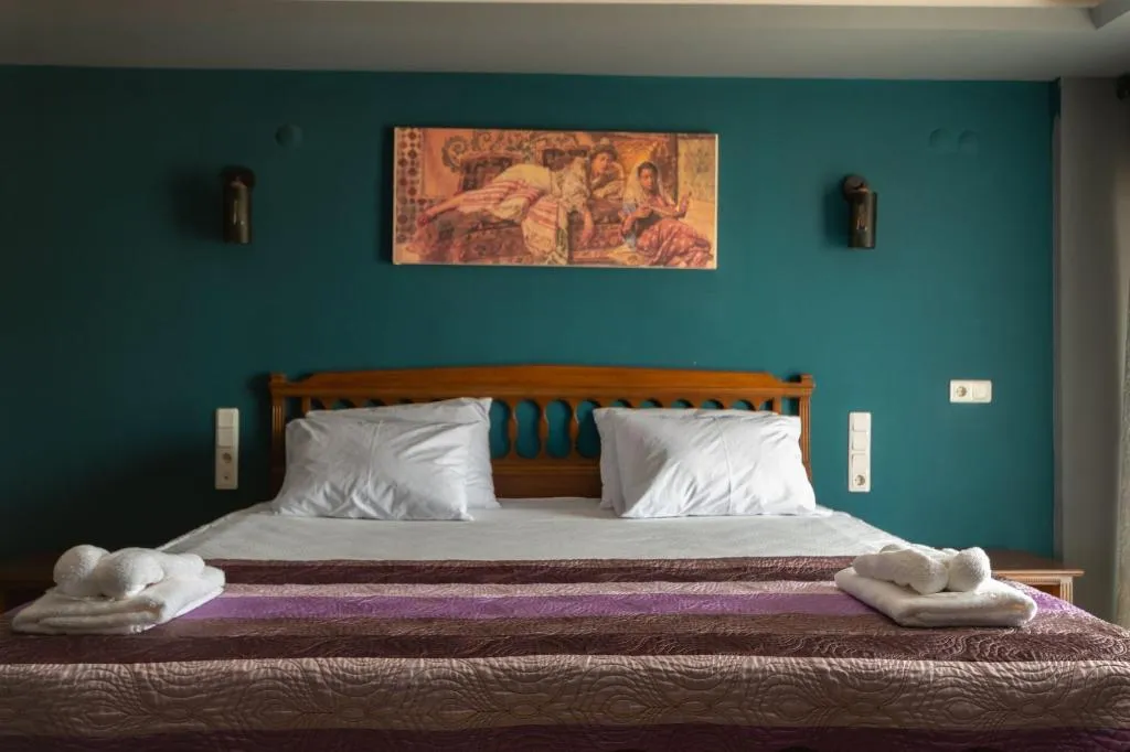 Room, Rebetika Boutique, Izmir