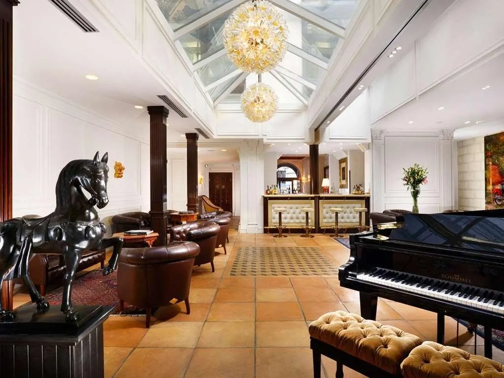 Lobby, Pierre Milano Hotel, Milan