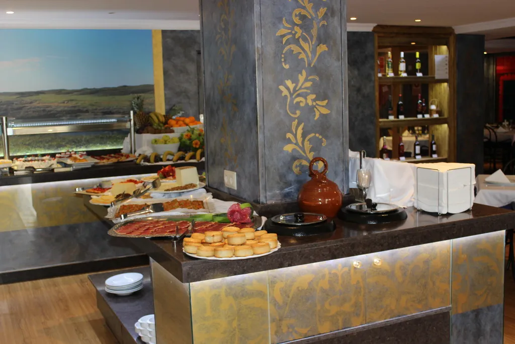 Restaurant, Hotel Peymar, Majorca