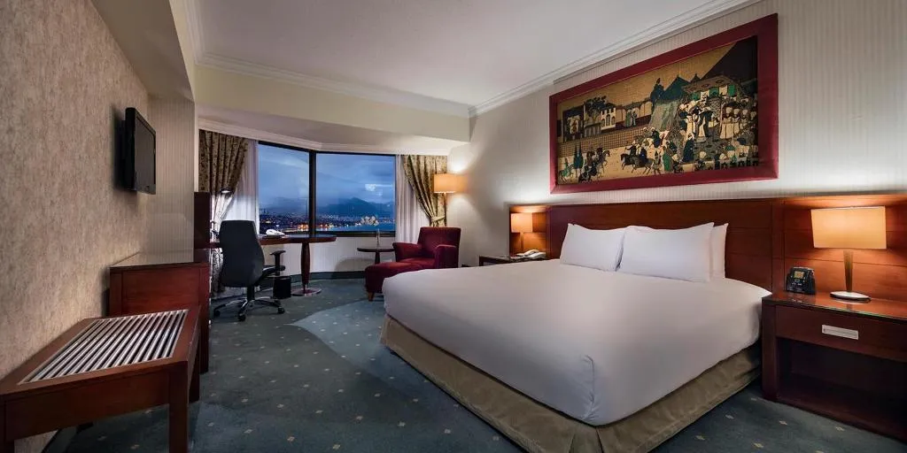 DOUBLE DELUXE Room, Hilton Izmir, Izmir