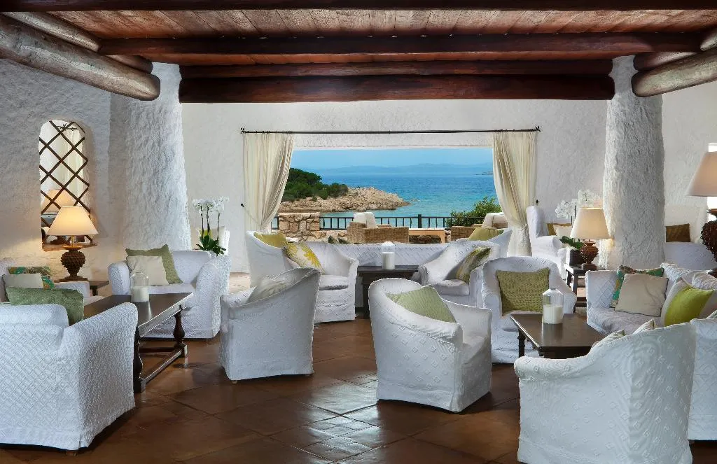 Lobby, Hotel Pitrizza, Olbia