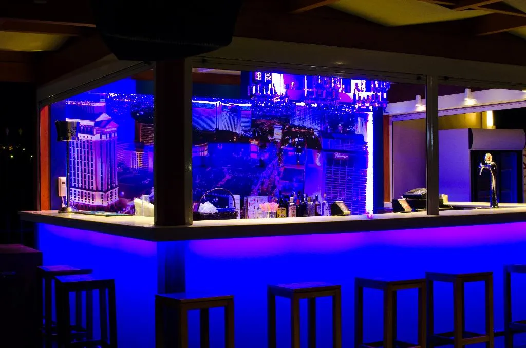 Bar, Yiannis Manos, Crete