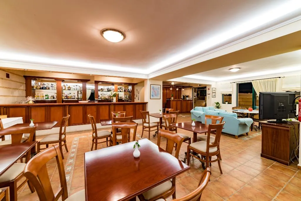 Restaurant, Andreolas Luxury Suites, Zante