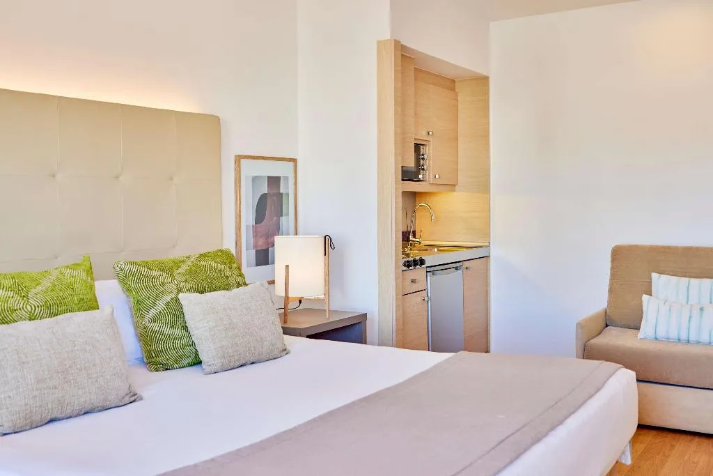 Room, Zafiro Bahia, Majorca
