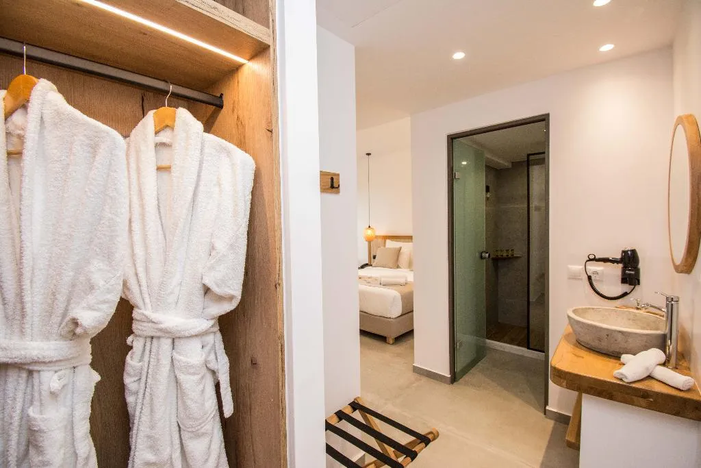 DOUBLE WITH JACUZZI Room, Aqua Blu, Crete