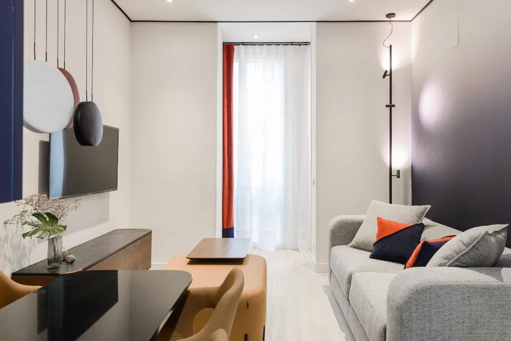 APARTMENT CAPACITY 3 ONE BEDROOM Room, Smartrental Collection Gran Vía Centric, Madrid