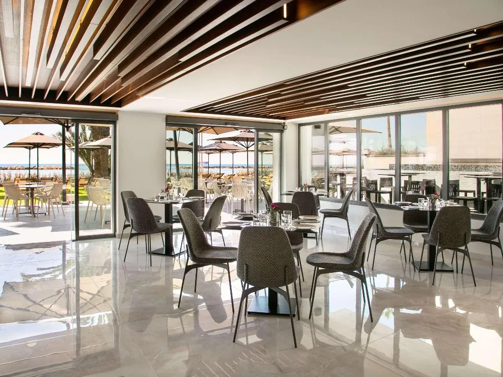 Restaurant, Mercure Larnaca Beach Resort, Cyprus