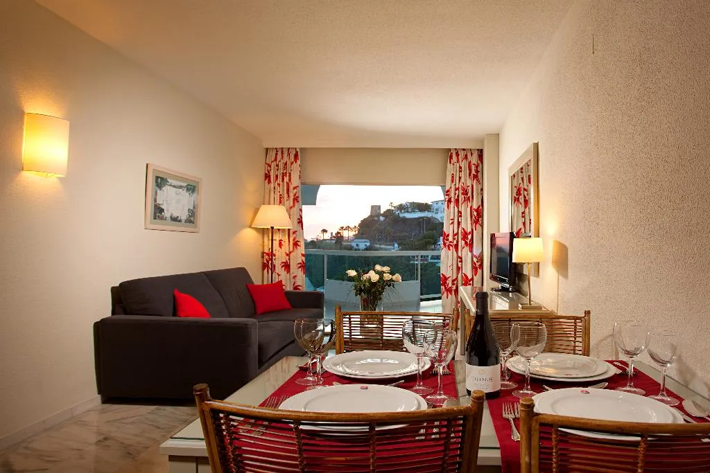 APARTMENT CAPACITY 6 Room, Ona Marinas de Nerja, Costa Del Sol
