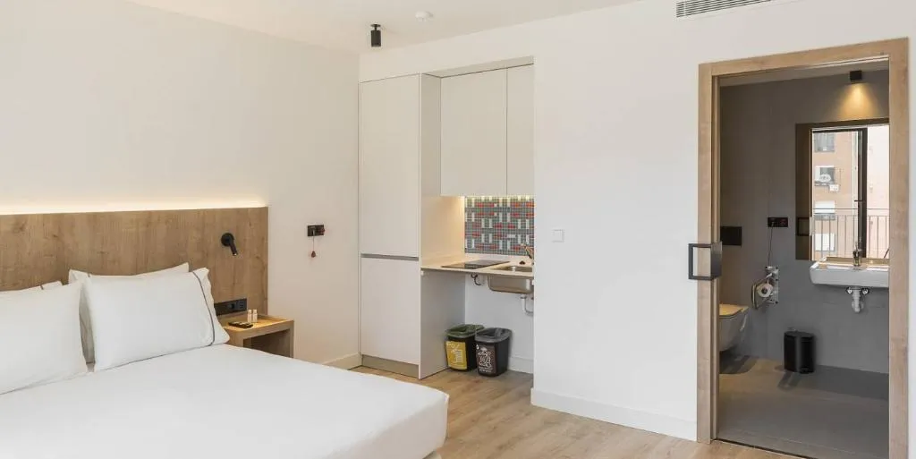 Room, Muralto Madrid Princesa, Madrid