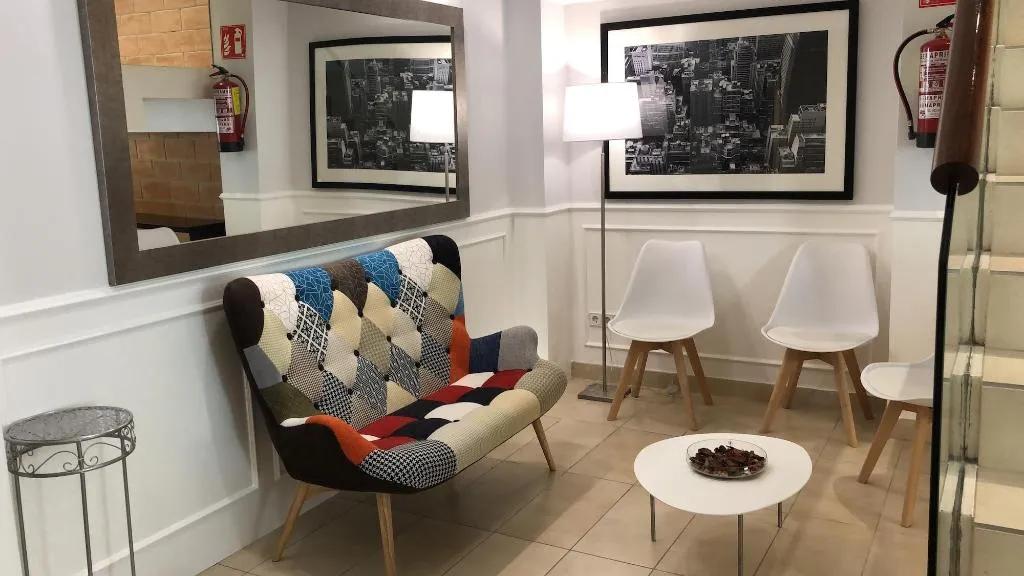 Lobby, Serennia Fira Gran Vía Exclusive Rooms, Barcelona