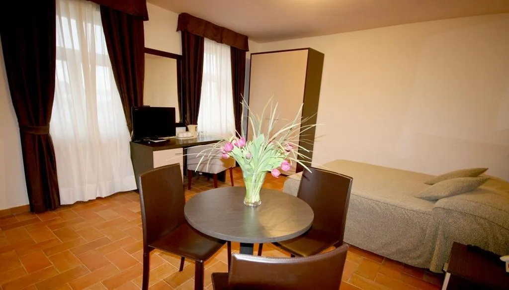 Room, Praga 1, Prague