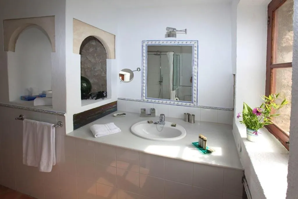 Room, Finca Hotel Es Castell, Majorca