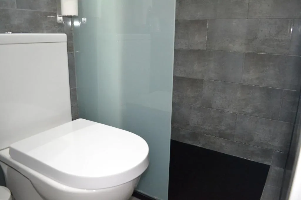 Room, Hostal Meyra, Madrid