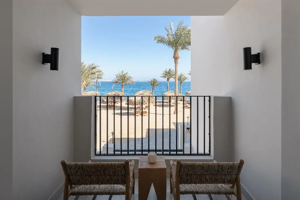 TWIN DELUXE SEA VIEW Room, Serry Beach Resort, Red Sea Riviera