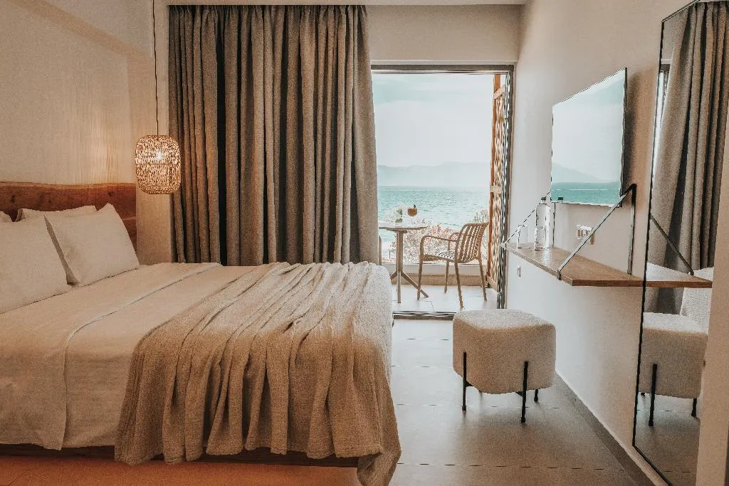 JUNIOR SUITE DELUXE ONE BED Room, Sagredo Boutique Hotel And Spa, Kos