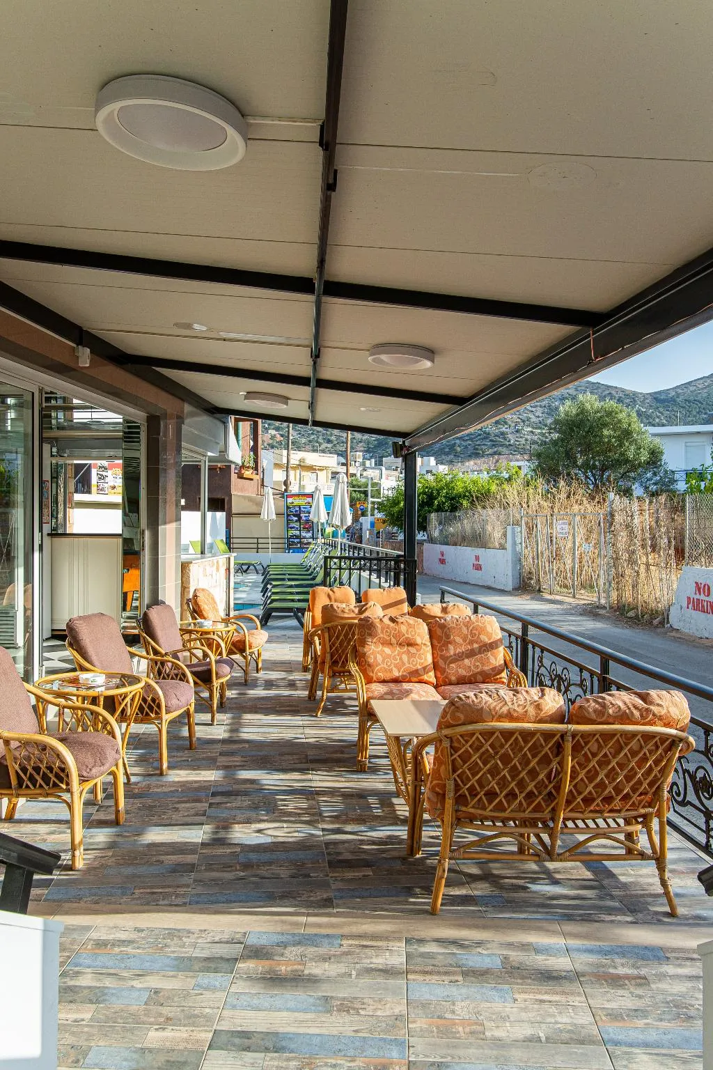 Terrace, Icandy Sol, Crete