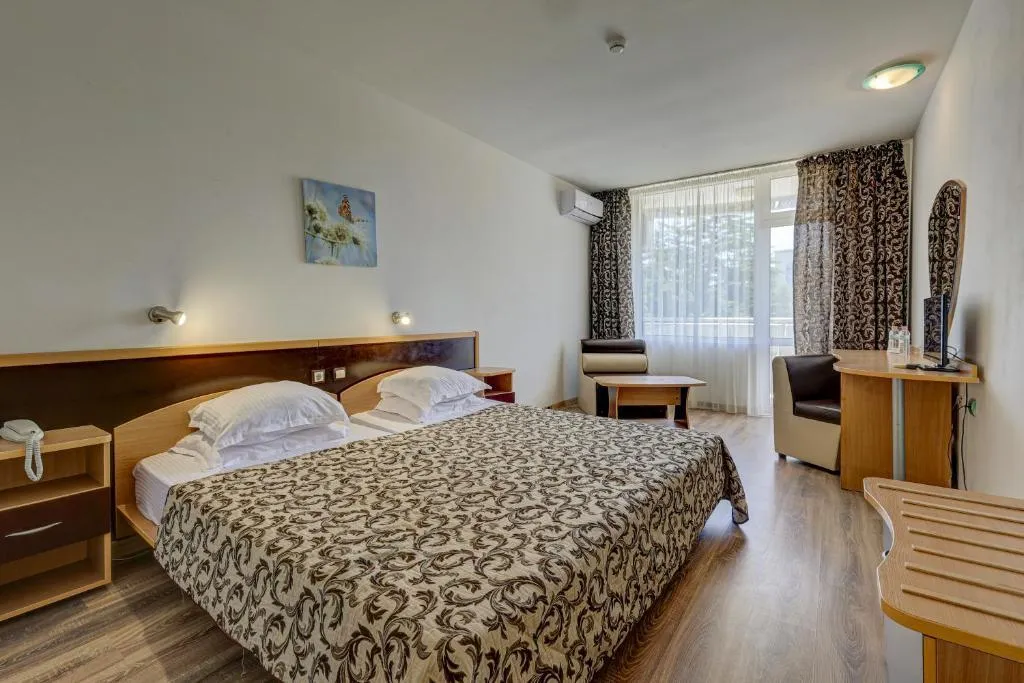 DOUBLE GARDEN VIEW Room, Hotel Shipka All Inclusive, Varna