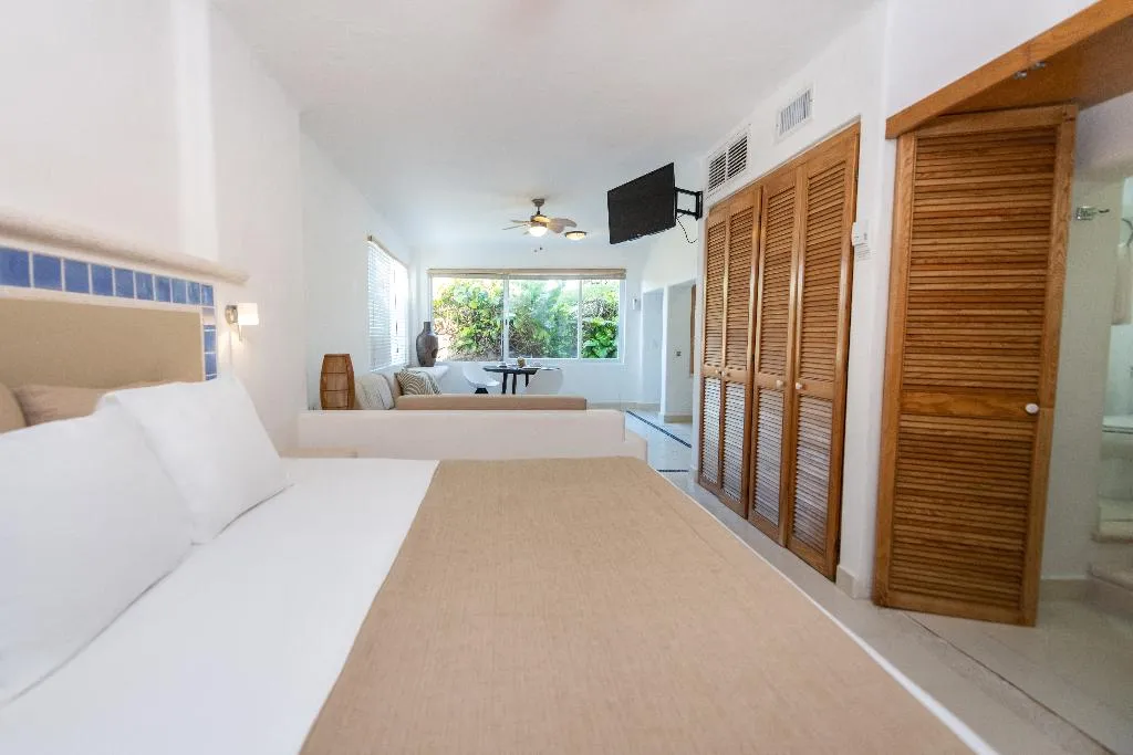 JUNIOR SUITE STANDARD Room, Las Villas Akumal, Cancun Area