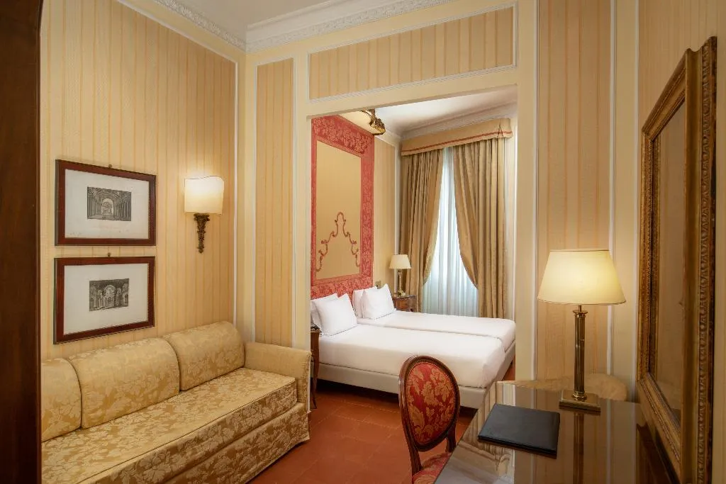 TWIN DELUXE Room, Hotel Canada, BW Premier Collection, Rome