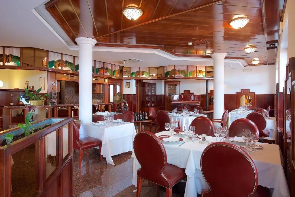 Restaurant, Luxury boutique hotel Villa Vulin, Istria