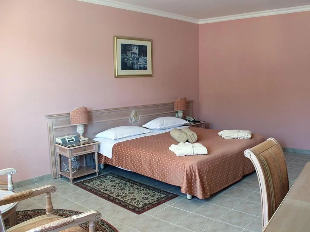 Room, MArina Frapa hotel Kopno, Split