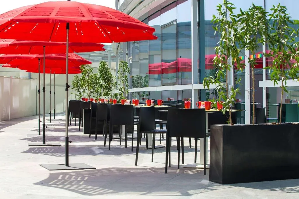 Terrace, Park Inn by Radisson Dubai Motor City, Dubai