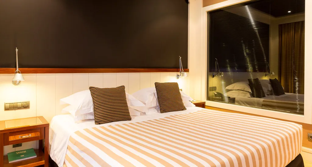 DOUBLE SINGLE USE STANDARD Room, U232, Barcelona