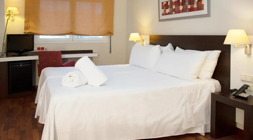 Double or Twin STANDARD Room, Port Valencia Feria, Valencia