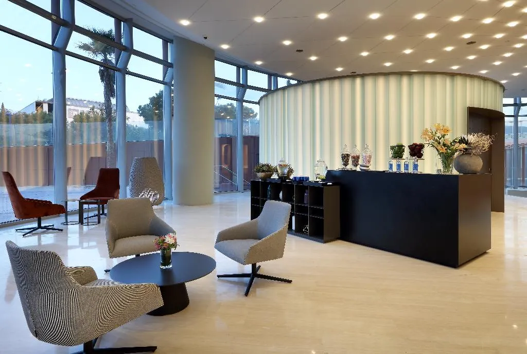 Lobby, Eurostars Torre Sevilla, Seville