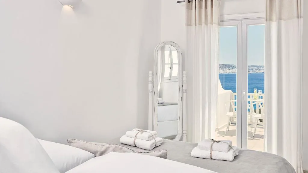 SUITE SEA VIEW HONEYMOON Room, Mykonos Princess Hotel, Mykonos