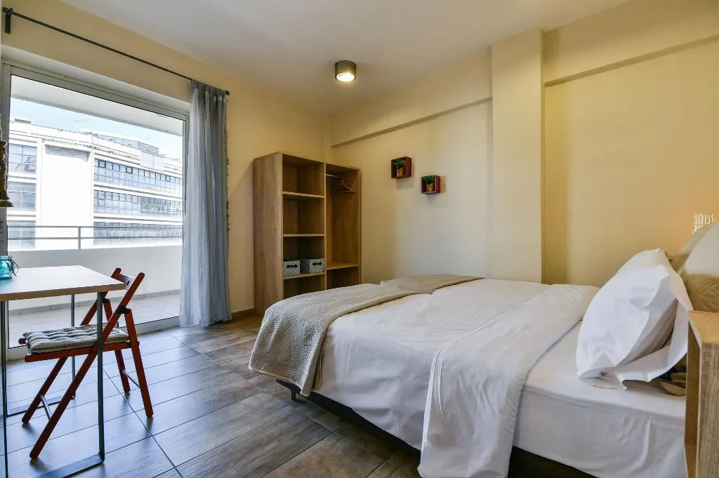 Room, Athens Way Lofts, Athens