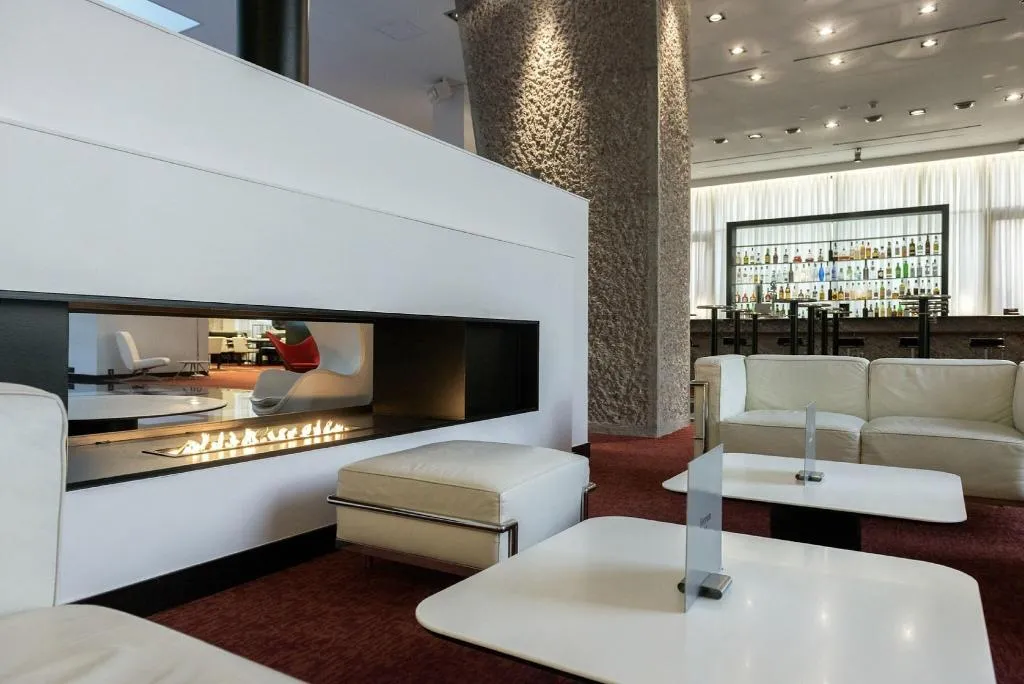 Lobby, Hilton Madrid Airport, Madrid