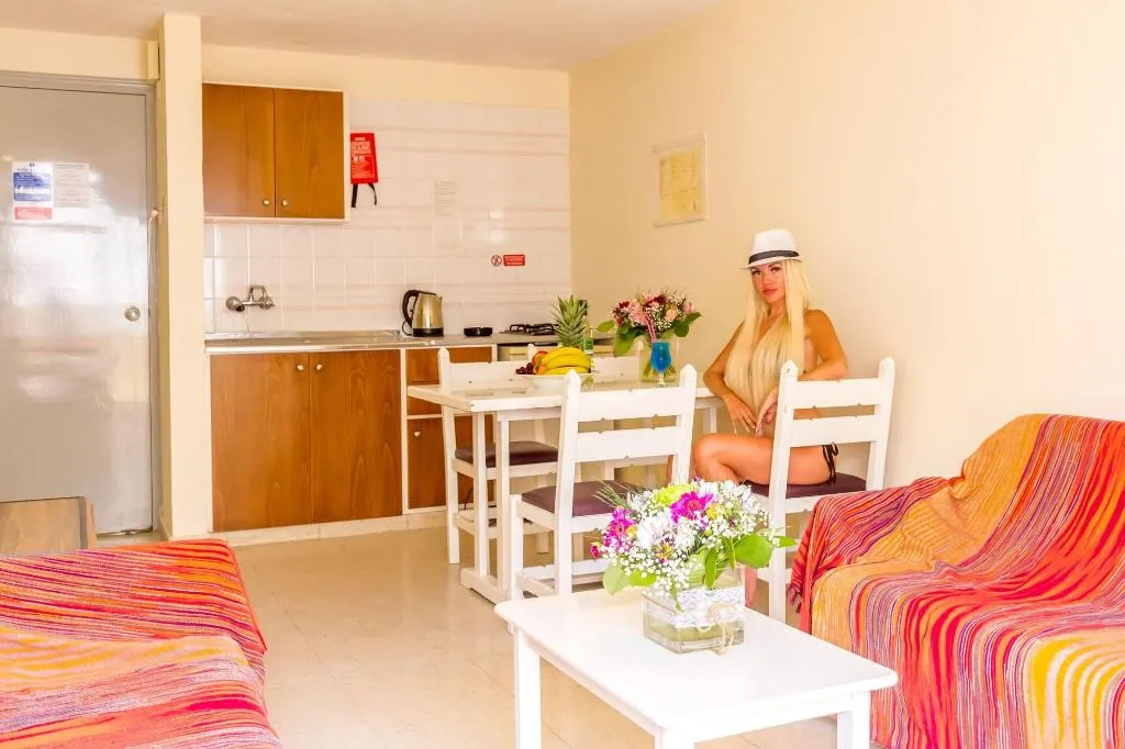 Room, Paul Marie, Cyprus