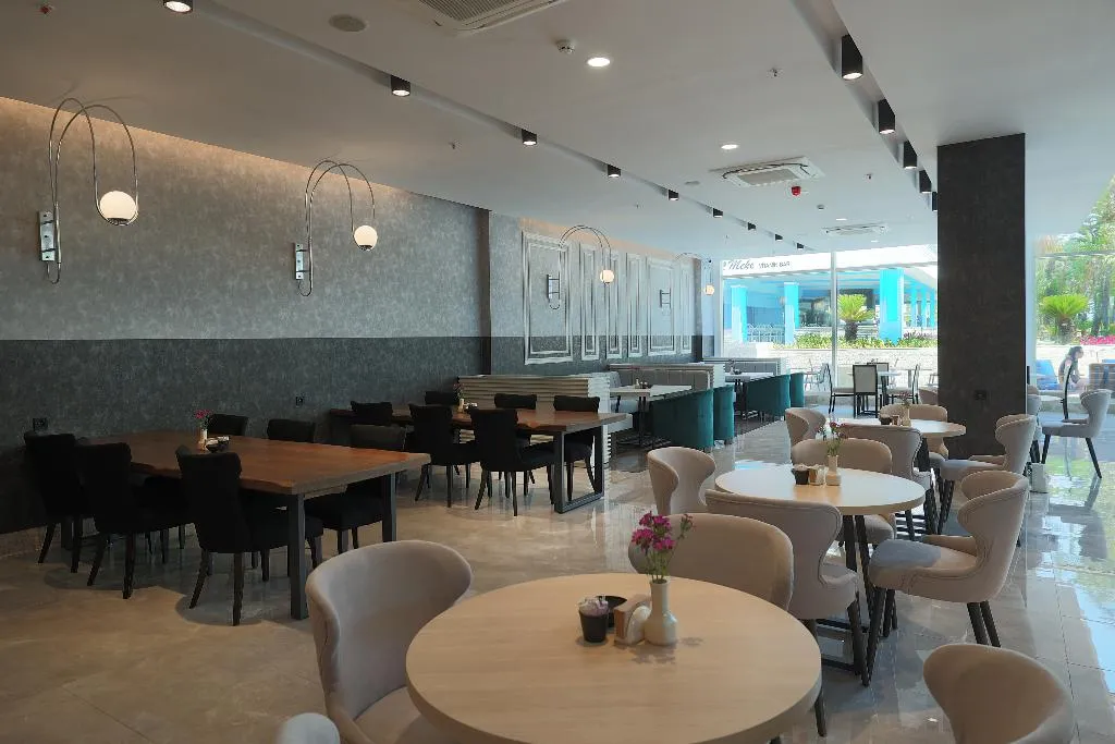 Restaurant, Crystal Paraiso Aqua Collection, Antalya