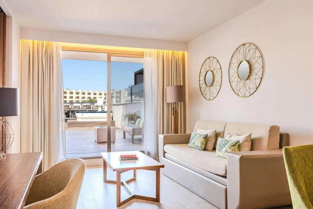 Room, Zafiro Palace Palmanova, Majorca