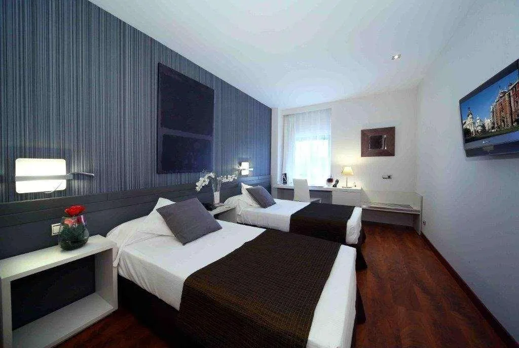 Room, Amura Alcobendas, Madrid