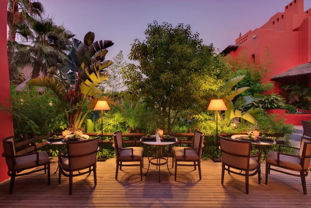 Terrace, Asia Gardens Hotel & Thai Spa, a Royal Hideaway Ho, Costa Blanca