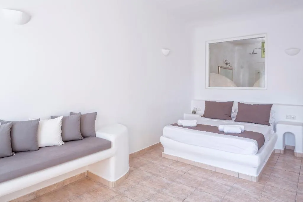 APARTMENT STANDARD Room, Aelia by Eltheon, Santorini