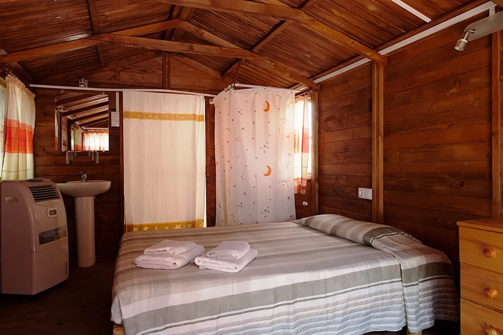 Room, Horizonte, Menorca