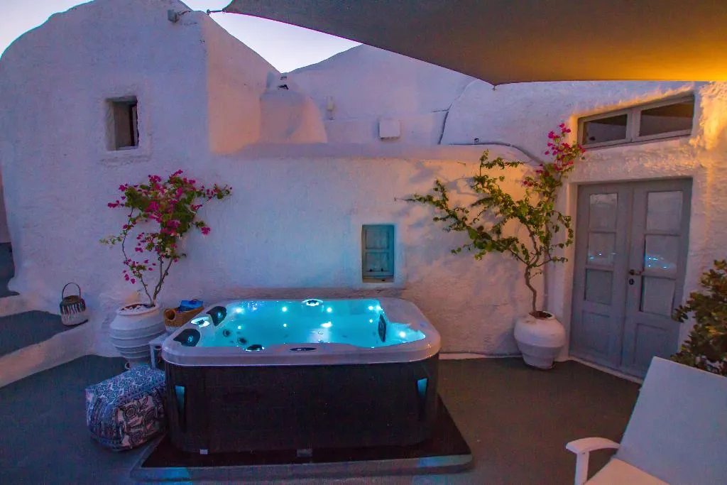 General view, Alexander's Suites, Santorini