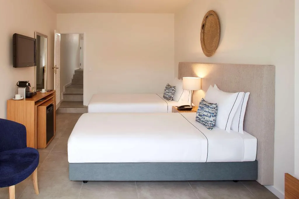 DOUBLE SUPERIOR POOL VIEW Room, NH Lagos Algarve Resort, Algarve