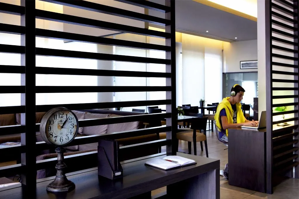 Lobby, Mouikis, Kefallinia